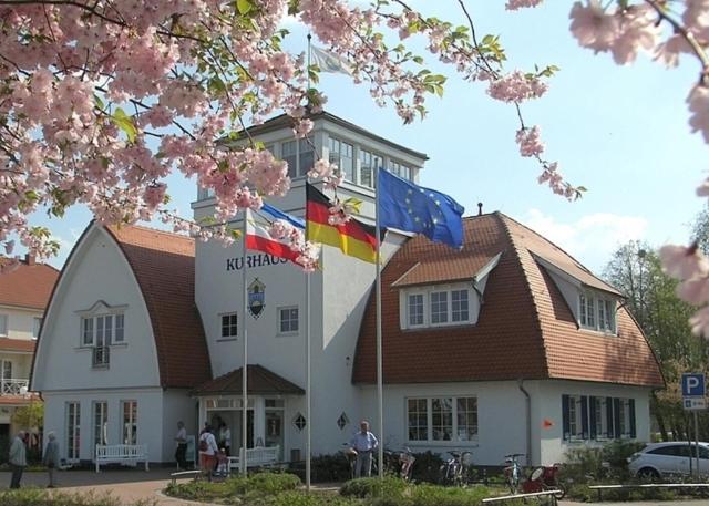 Gutshaus Redewisch Hotel & Restaurant ボルテンハーゲン エクステリア 写真