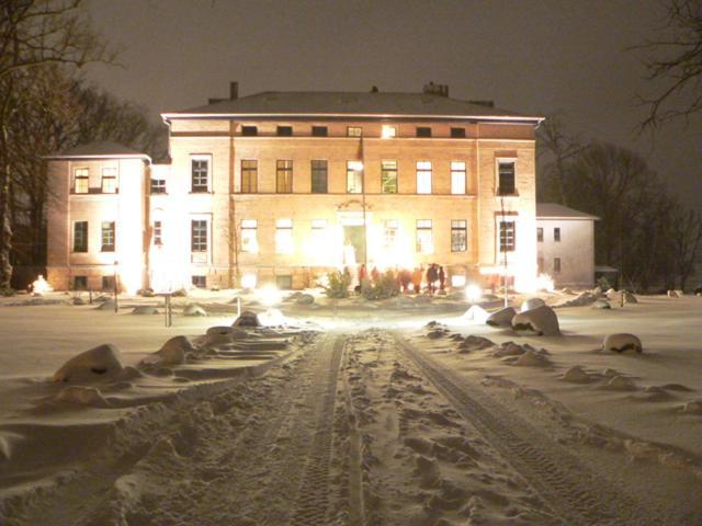 Gutshaus Redewisch Hotel & Restaurant ボルテンハーゲン エクステリア 写真